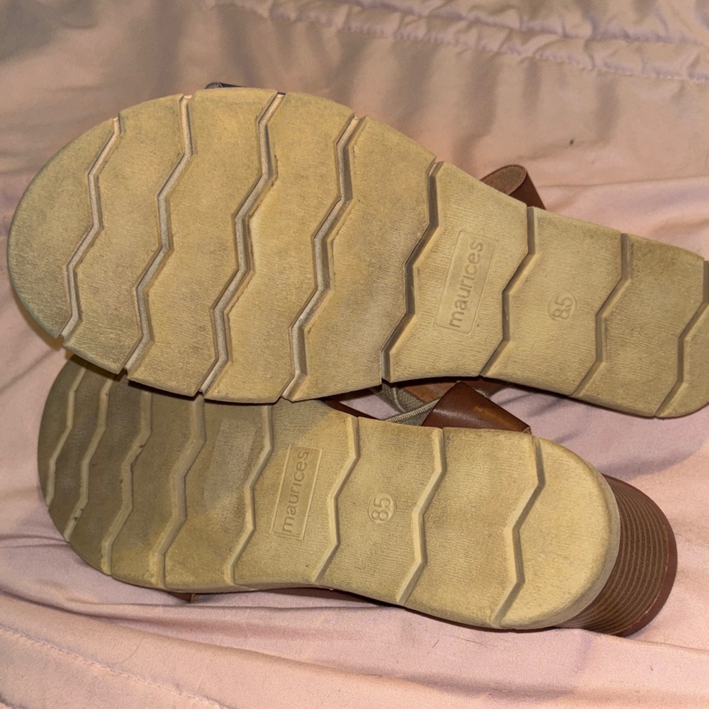 Maurices Tan and Cream Women's Sandals Size 8.5 Women’s Wedge Shoes - Picture 12 of 14